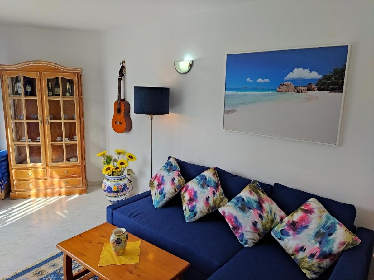 네르하 Casa Alina 빌라 외부 사진