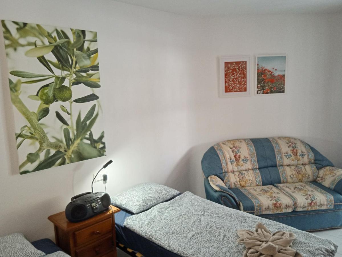 네르하 Casa Alina 빌라 외부 사진